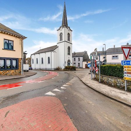 Modern Holiday Home In Lavacherie Sainte-Ode Esterno foto