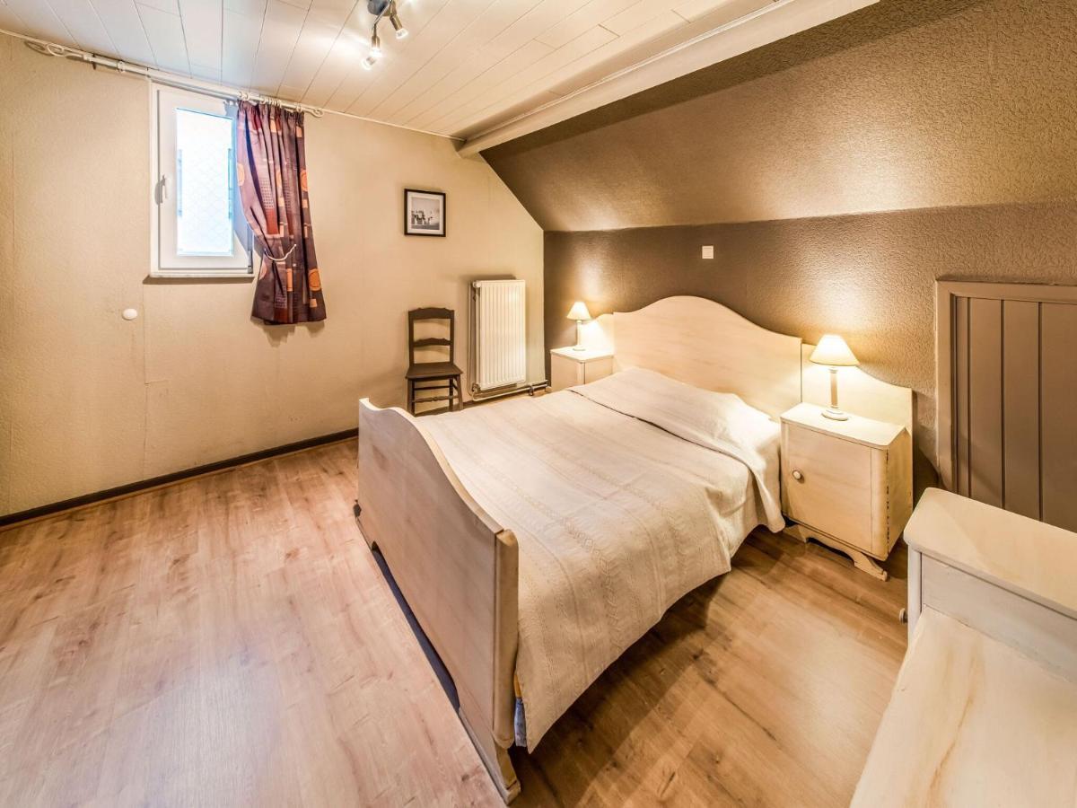 Modern Holiday Home In Lavacherie Sainte-Ode Esterno foto